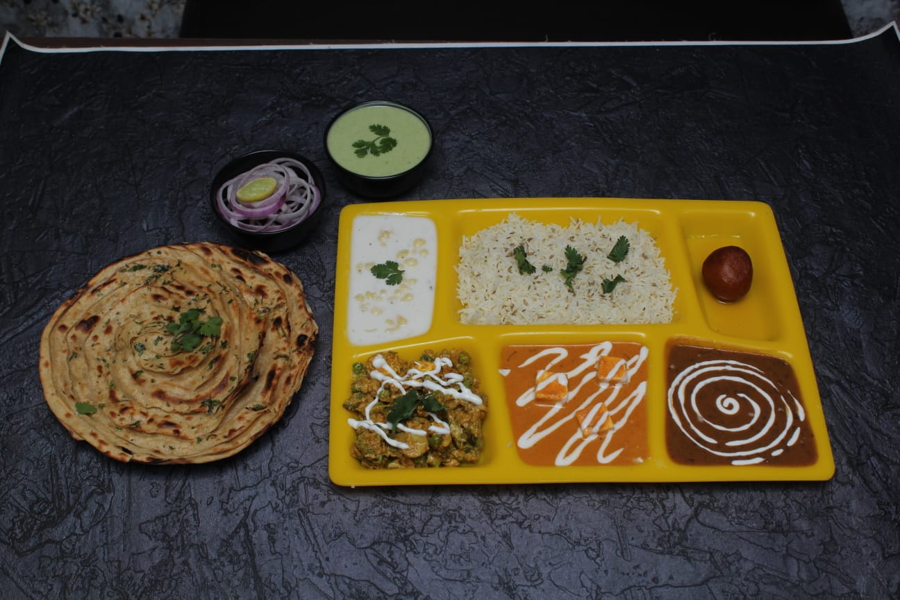 Deluxe Thali